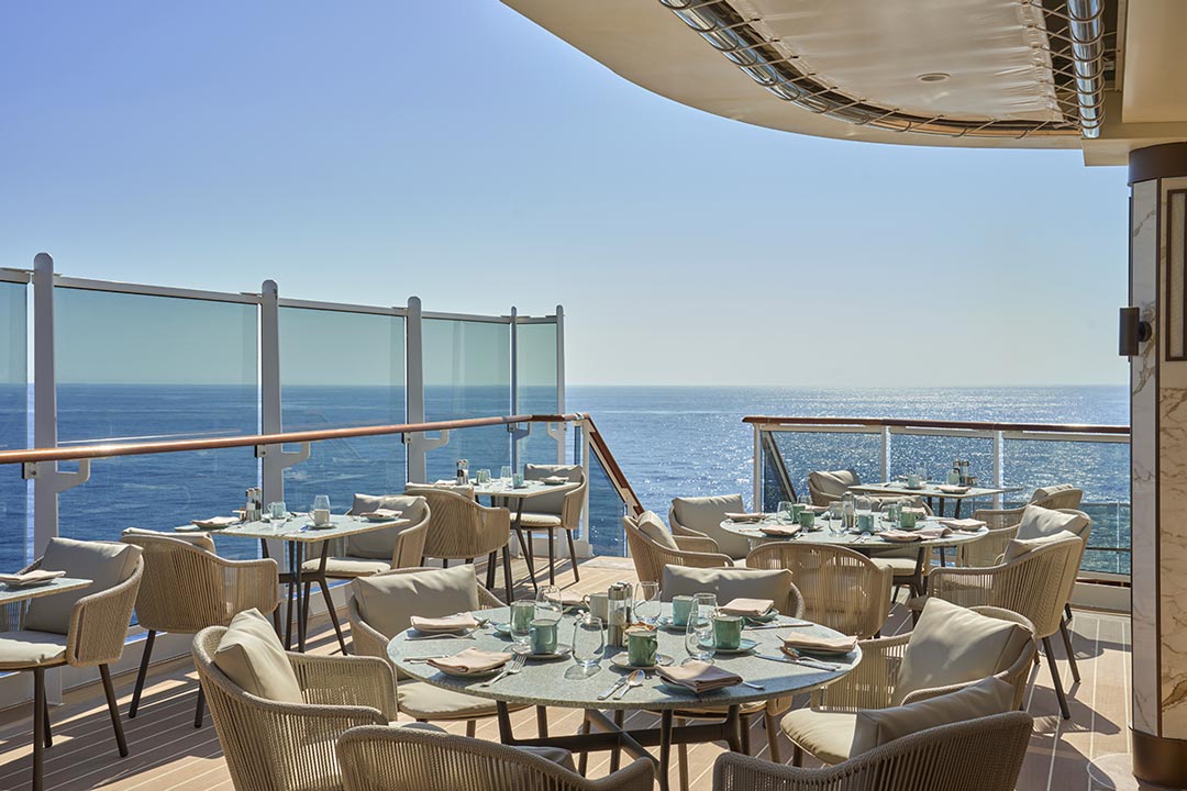 Emporium Marketplace Restaurant - Outdoor Seating