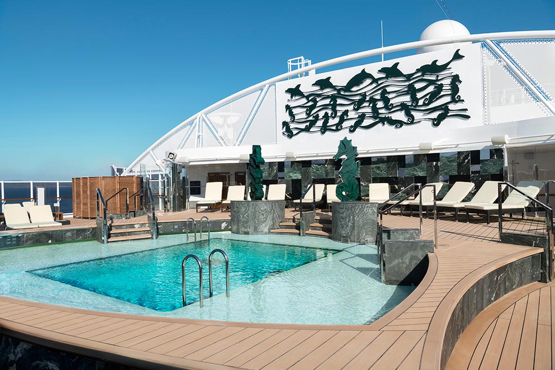 MSC Yacht Club: Pool